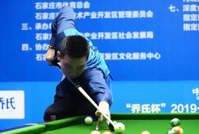 在争夺德尔 在争夺德尔